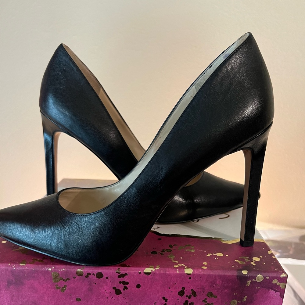 Nine West Black Tatiana Pumps